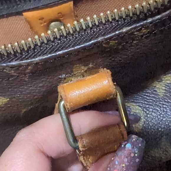 💯 Authentic LV Monogram Speedy 35 ❤️ - Picture 13 of 16